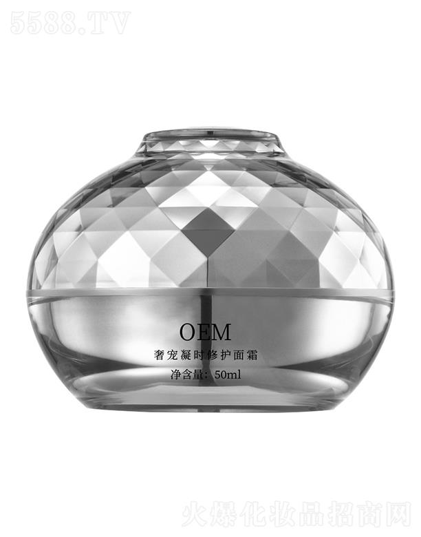 VԴ݌r(sh)o(h)˪ 50ml oiˮ񱣳ּw̝(rn)ƽ