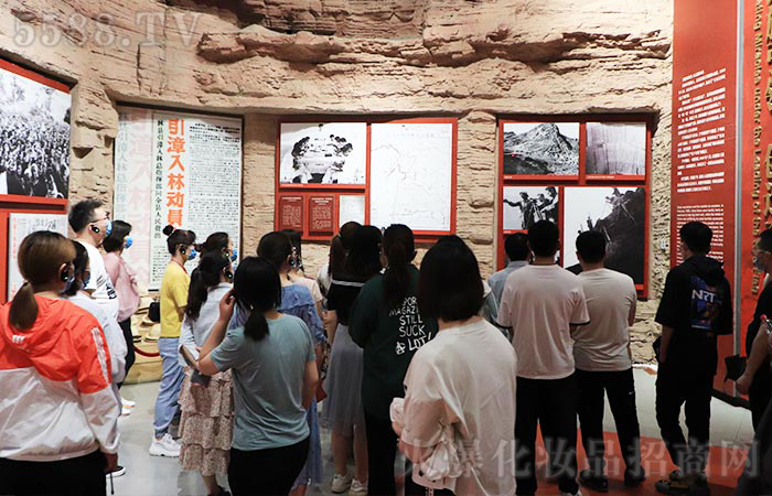 團結協(xié)作,突破自我! 團結協(xié)作,突破自我!