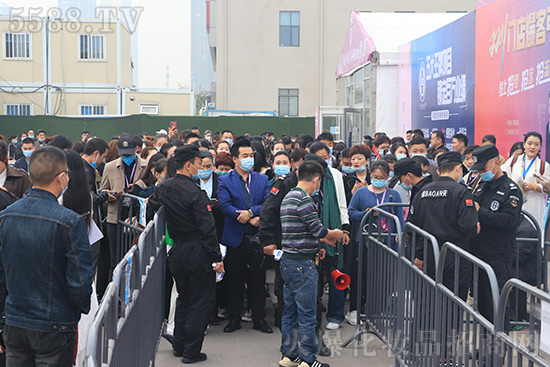 第47屆鄭州國際美業(yè)博覽會(huì)盛大開幕 第47屆鄭州國際美業(yè)博覽會(huì)盛大開幕